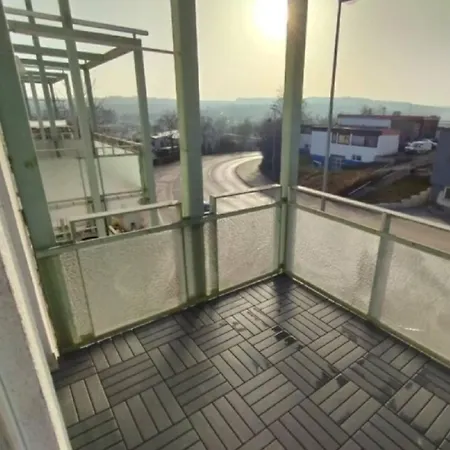 شقة Rooftop Einzelzimmer In Gemeinschaftsunterkunft Weinberg R1 أولم